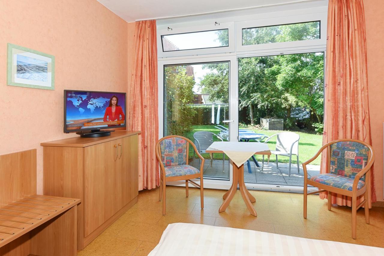 Hotel-Pension Altes Siel Bensersiel Luaran gambar