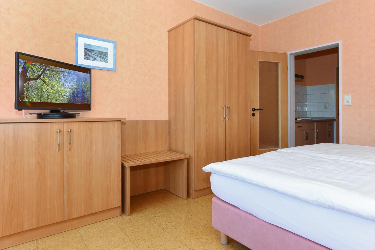 Hotel-Pension Altes Siel Bensersiel Luaran gambar