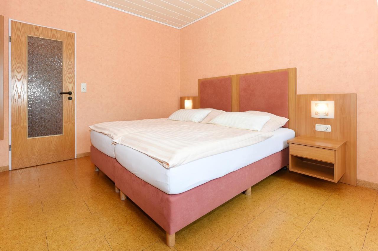 Hotel-Pension Altes Siel Bensersiel Luaran gambar