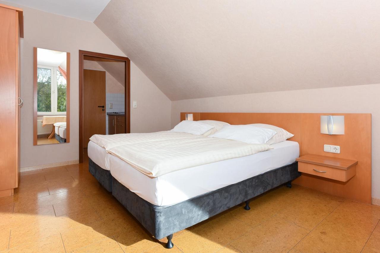 Hotel-Pension Altes Siel Bensersiel Luaran gambar