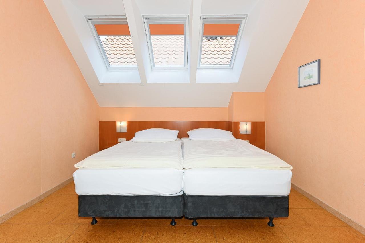 Hotel-Pension Altes Siel Bensersiel Luaran gambar